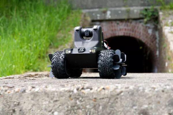 Inspection d'ouvrage d'art / �olienne : Drone