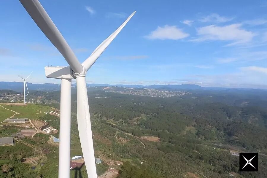 Inspection d'ouvrage d'art / &eacute;olienne : Drone