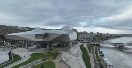 Reportage, voyage, tourisme : Photo et Vid&eacute;o et Drone