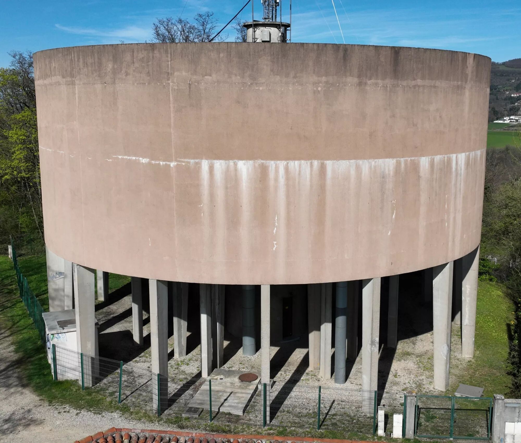 Inspection d'ouvrage d'art / &eacute;olienne : Drone